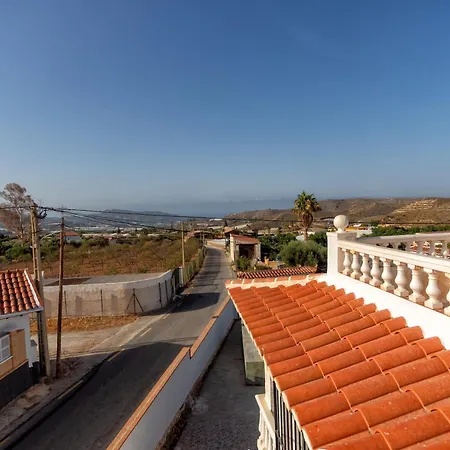 Rentitspain Cortijo Del Torreon Aire De Montanas Holiday home Los Tablones de Motril